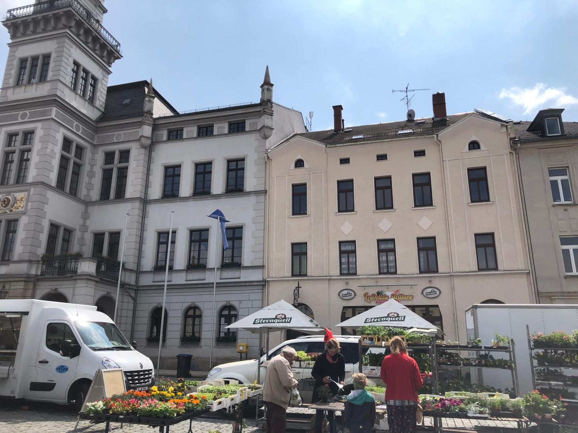 Kleinzimmer Am Markt Oelsnitz  Eksteriør billede
